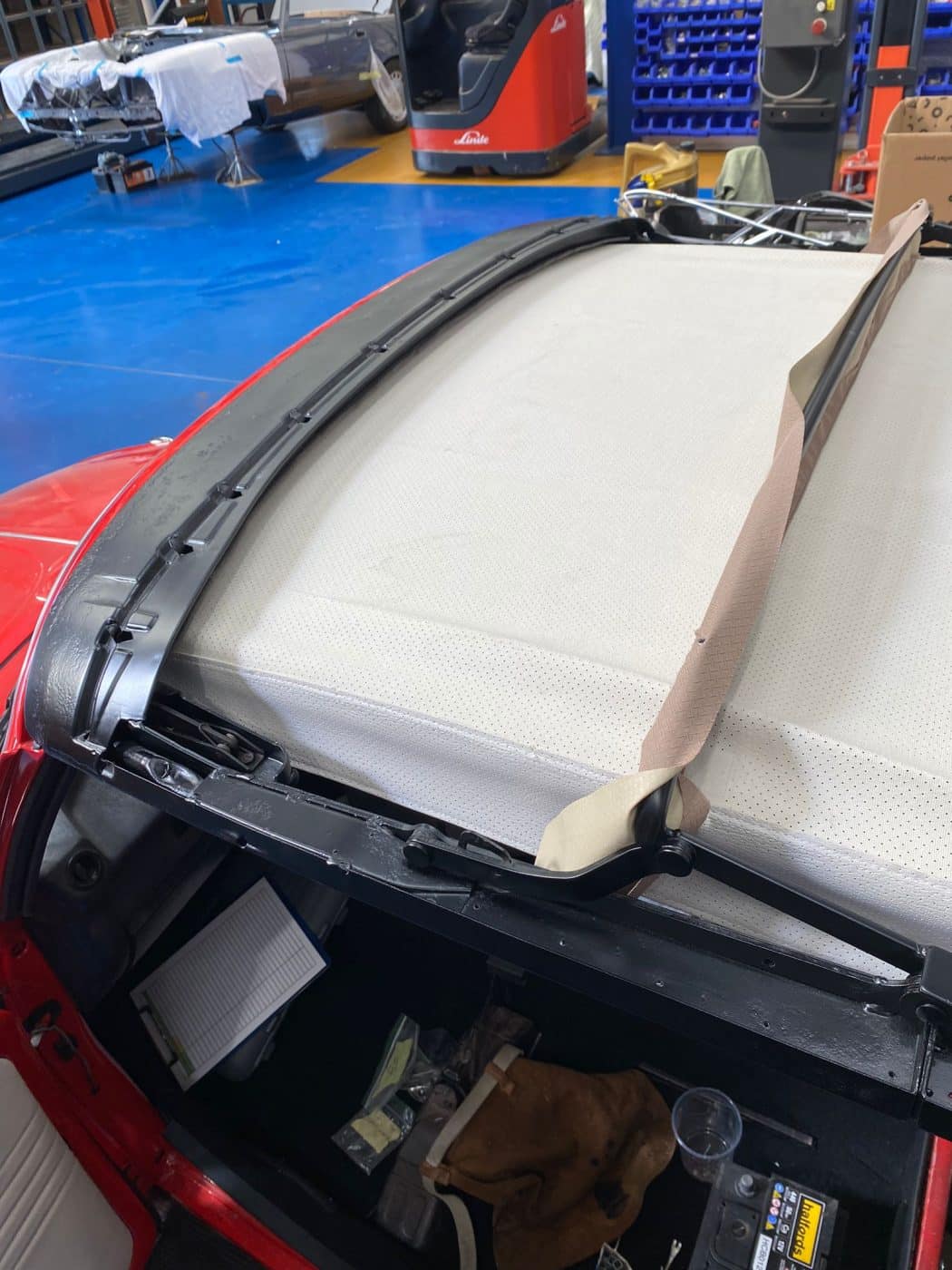 15092023 1974 Volkswagen Beetle headliner 9 1