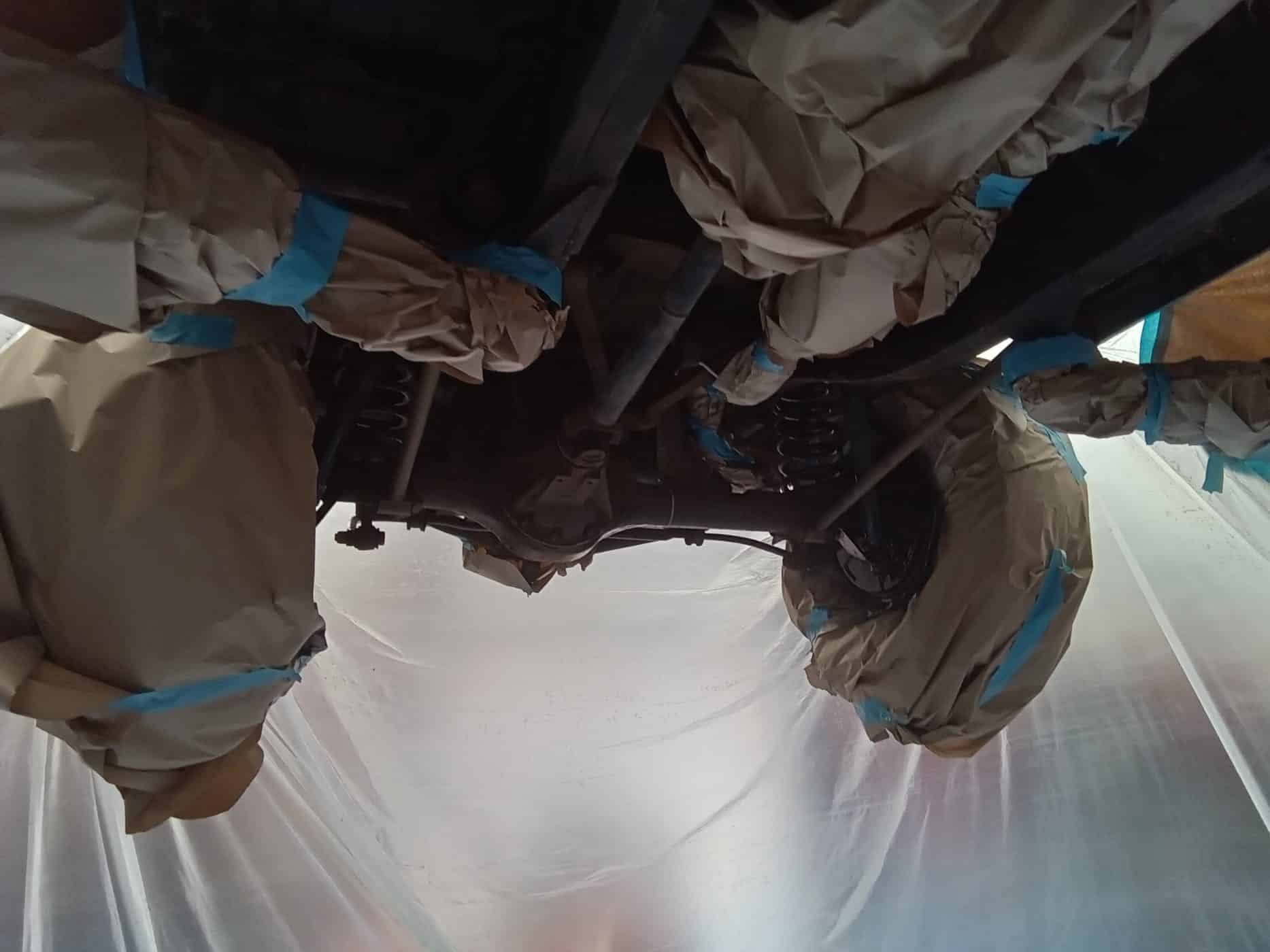 18092023 2010 Land Rover Defender undersealing 1 1