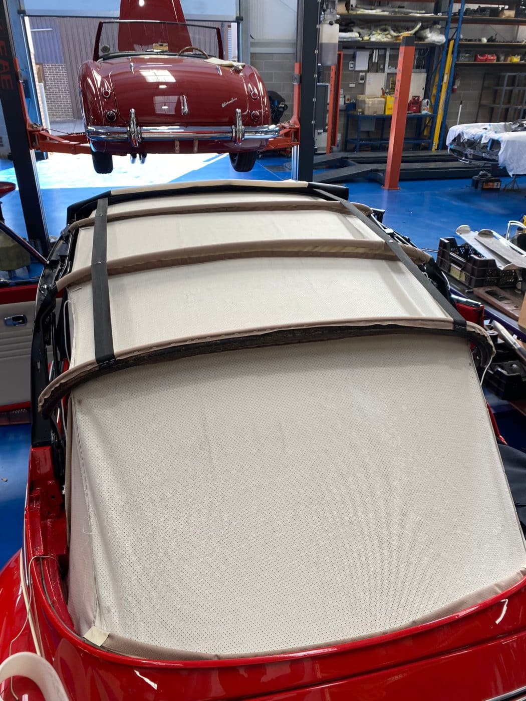 19082023 1974 Volkswagen Beetle headliner 4 1