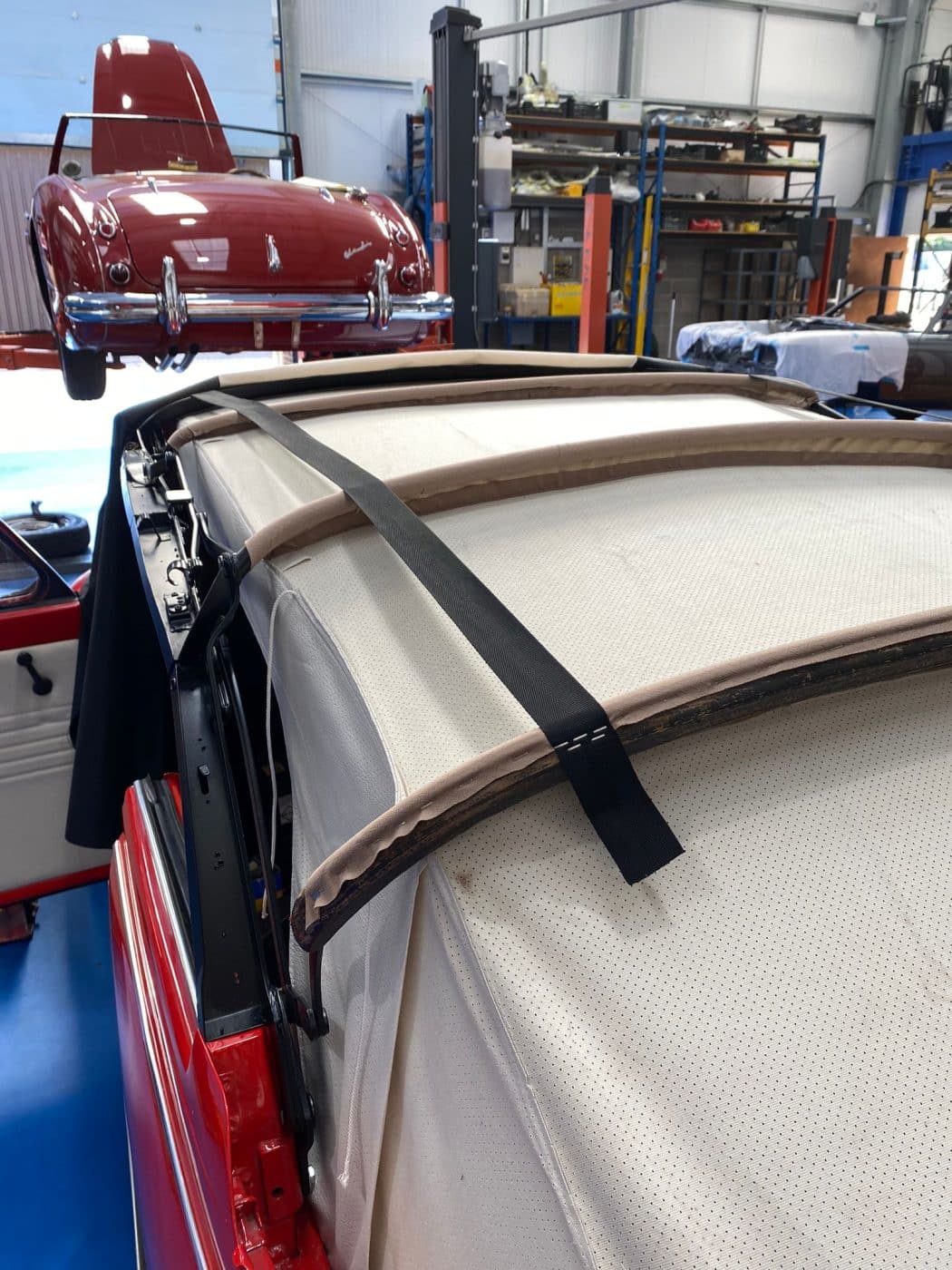 19082023 1974 Volkswagen Beetle headliner 5 1