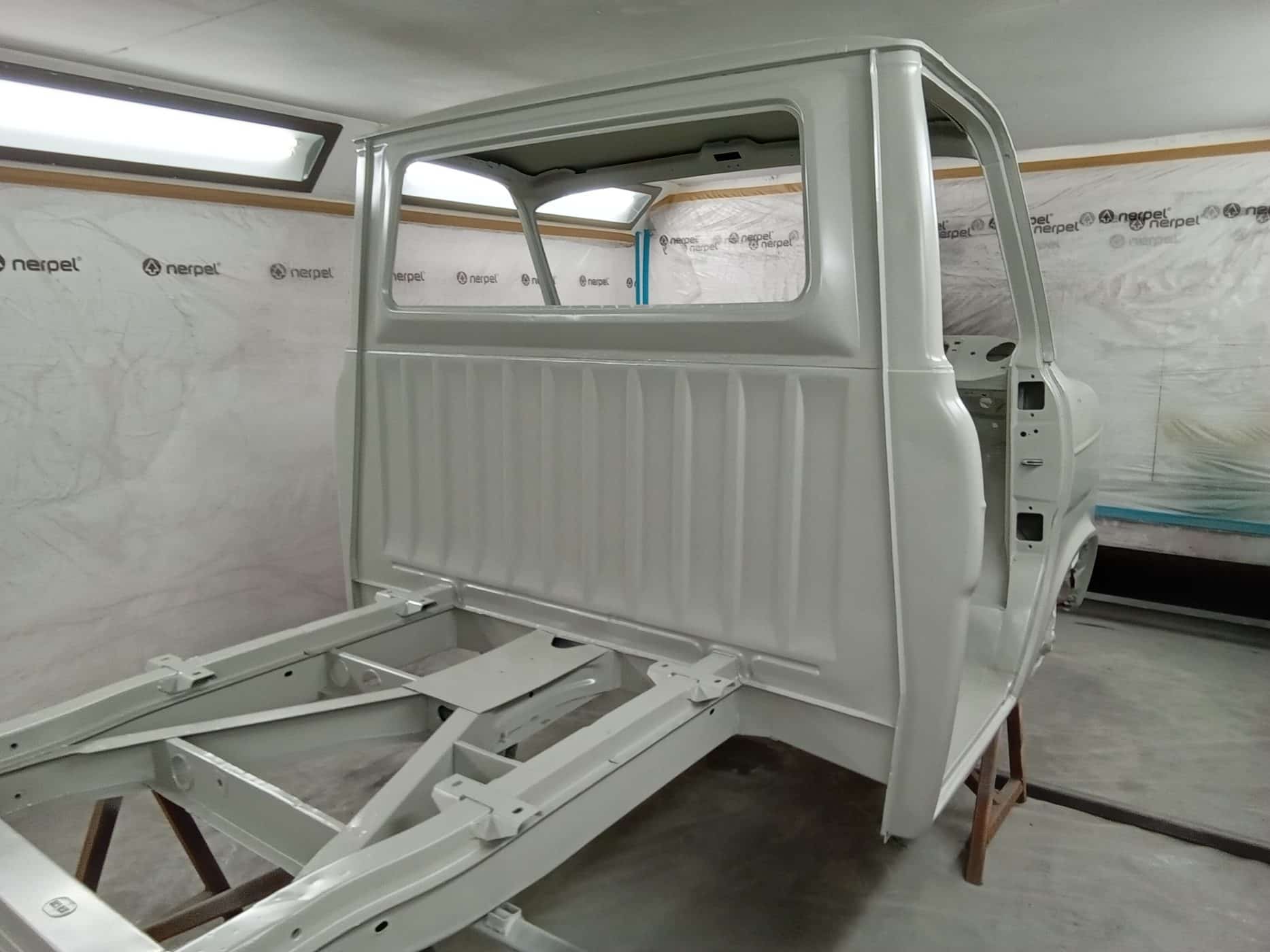 25092023 Ford TRansit MKII Tipper in prime 5 1