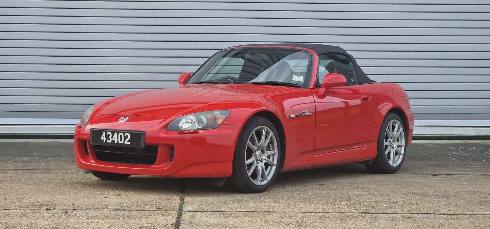 11102023 2005 Honda S2000 in storage 7 1