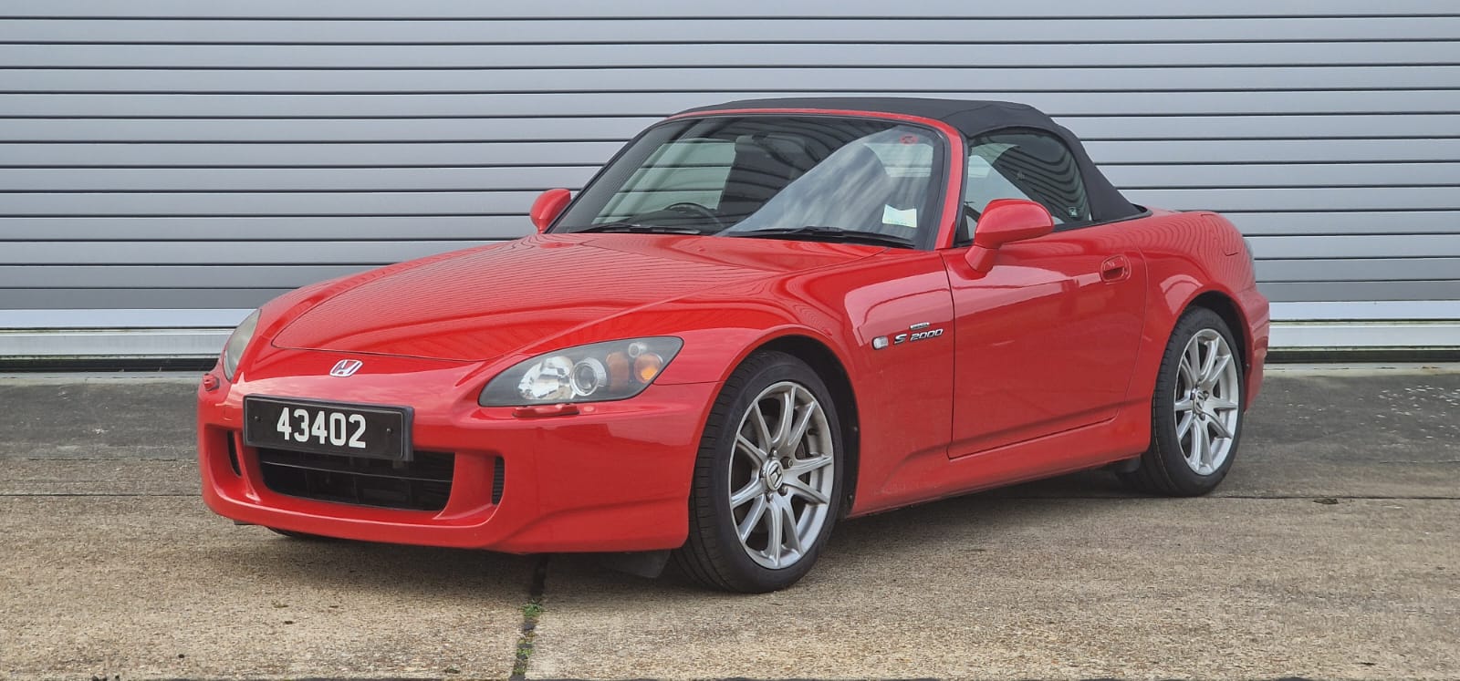 11102023 2005 Honda S2000 in storage 8 1