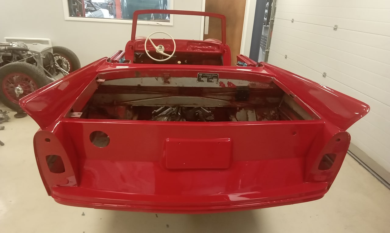 12102023 1964 Amphicar 770 polish and engine bay prep 11 1