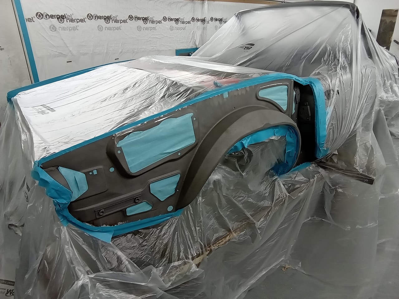 12102023 1976 Triumph Spitfire inner wings in paint and fitting 6 1