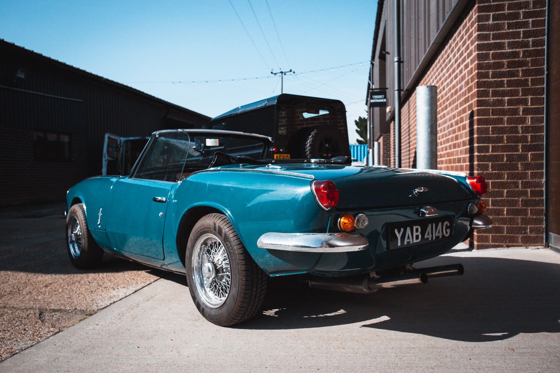 Triumph Spitfire Arrival 05 1