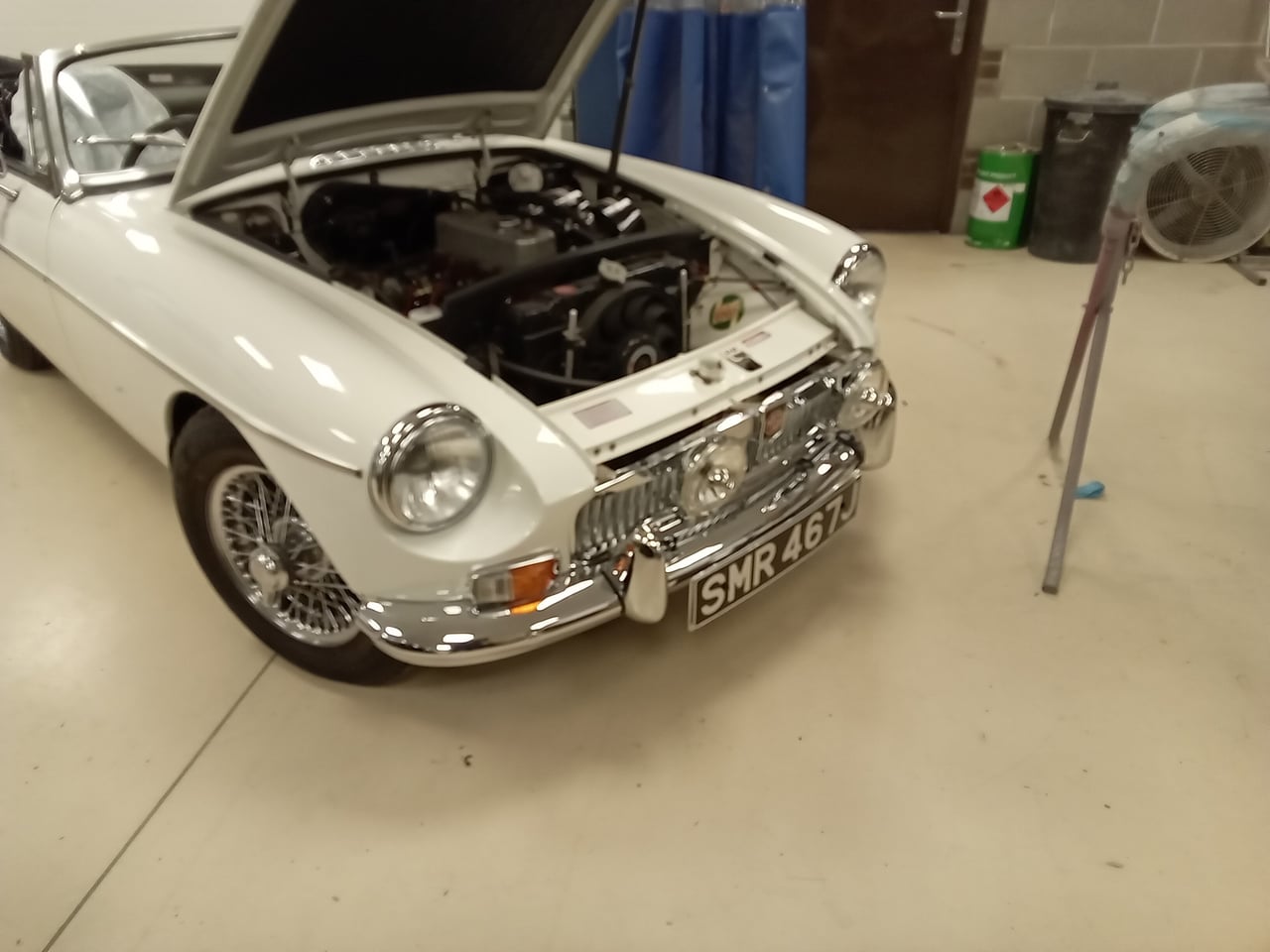 1970 MG B Roadster Front Wing Repair 25 1