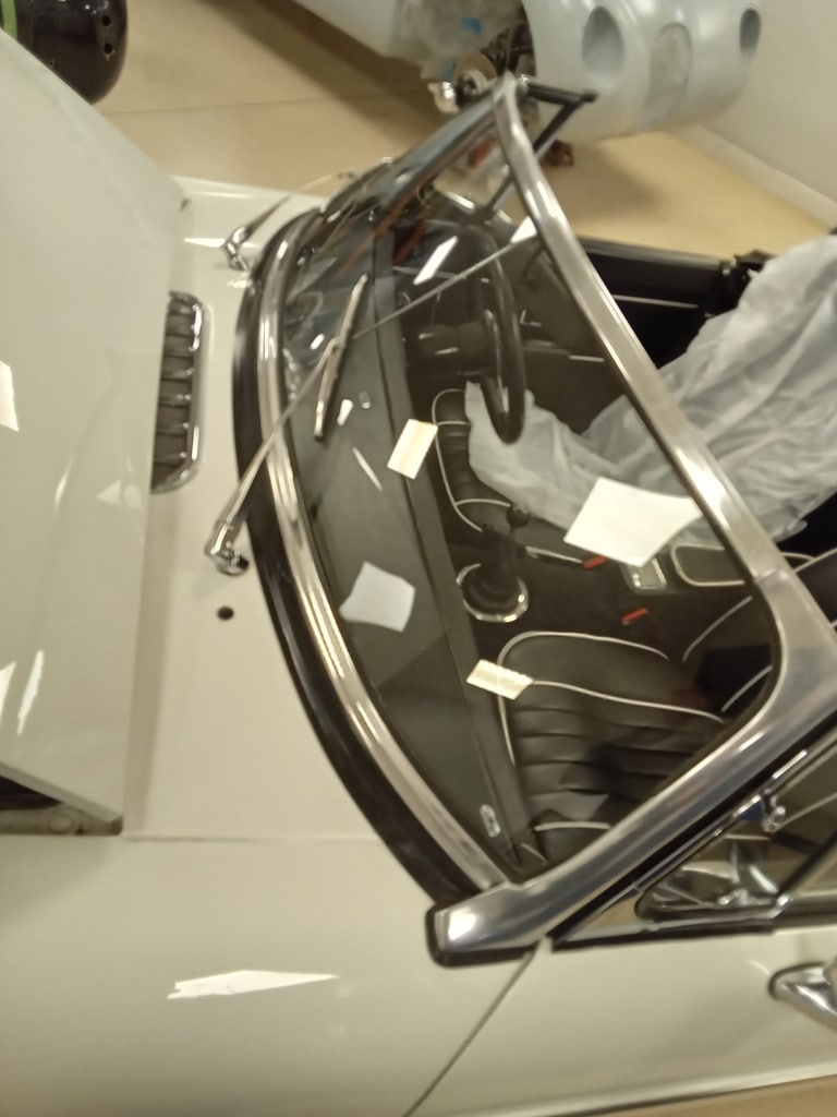 1970 MG B Roadster Front Wing Repair 26 1