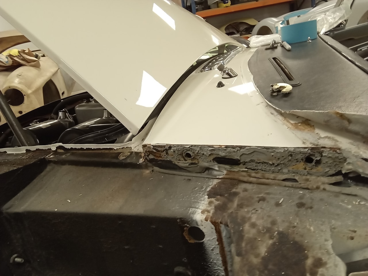 1970 MG B Roadster Front Wing Repair 28 1