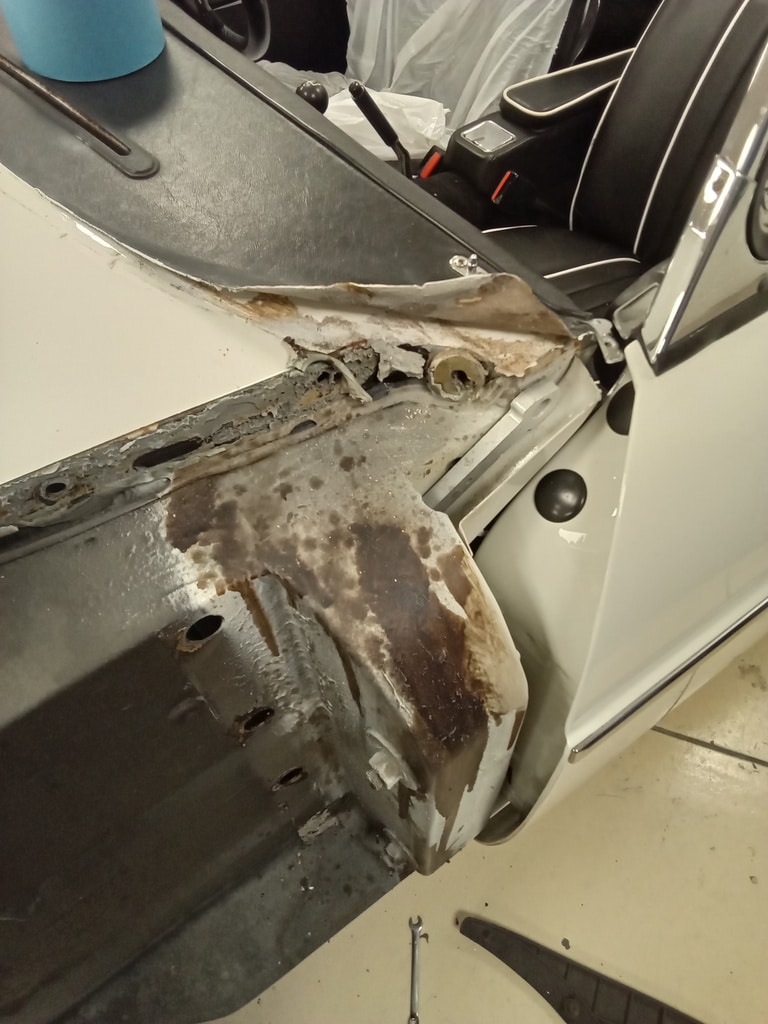 1970 MG B Roadster Front Wing Repair 36 1