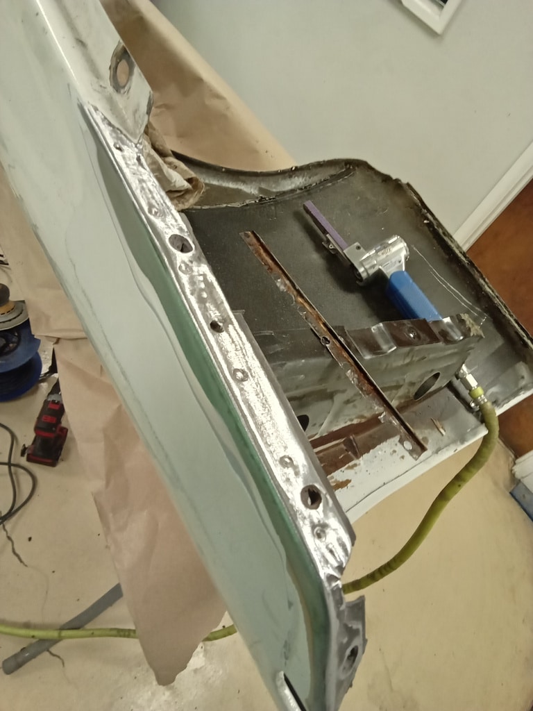 1970 MG B Roadster rust removal 35 1