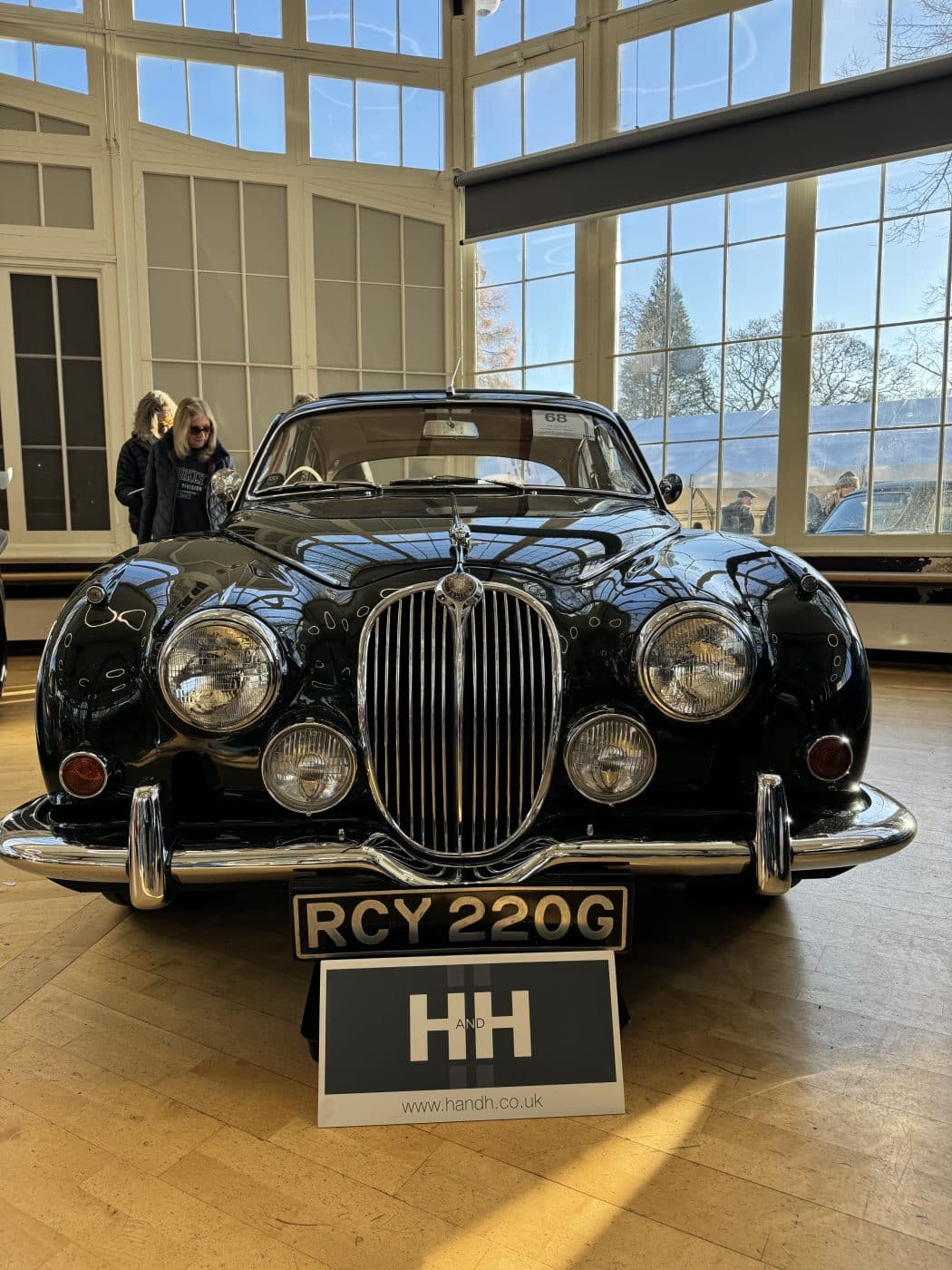 Classic Car Auction - H and H - Bridge Classic Cars