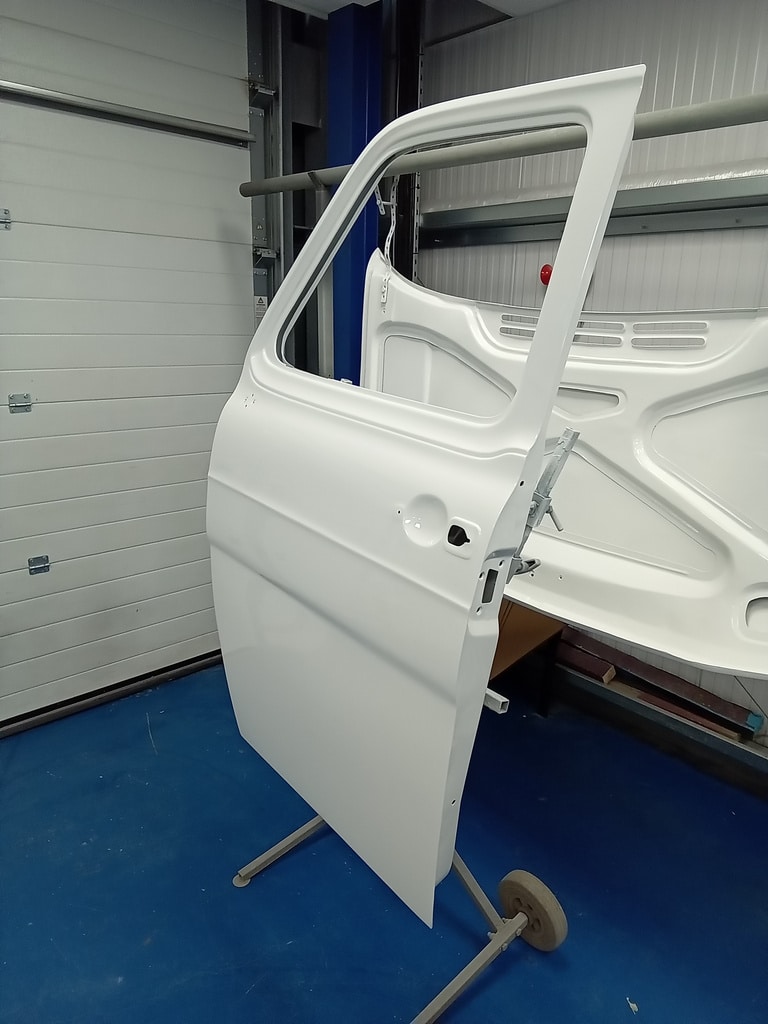 Ford Transit Mk2 Prime and Paint 44 1