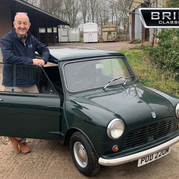 1974 Mini 850 Van