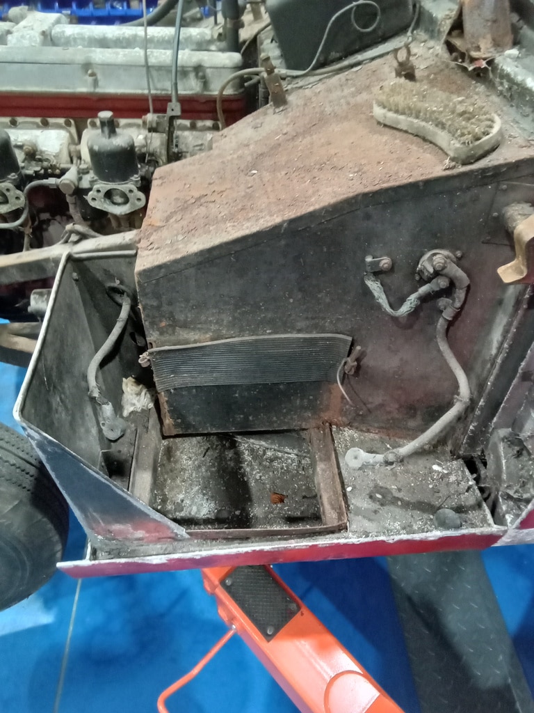 03012024 1955 Aston Martin DB2.4 drophead strip down begins 12 1