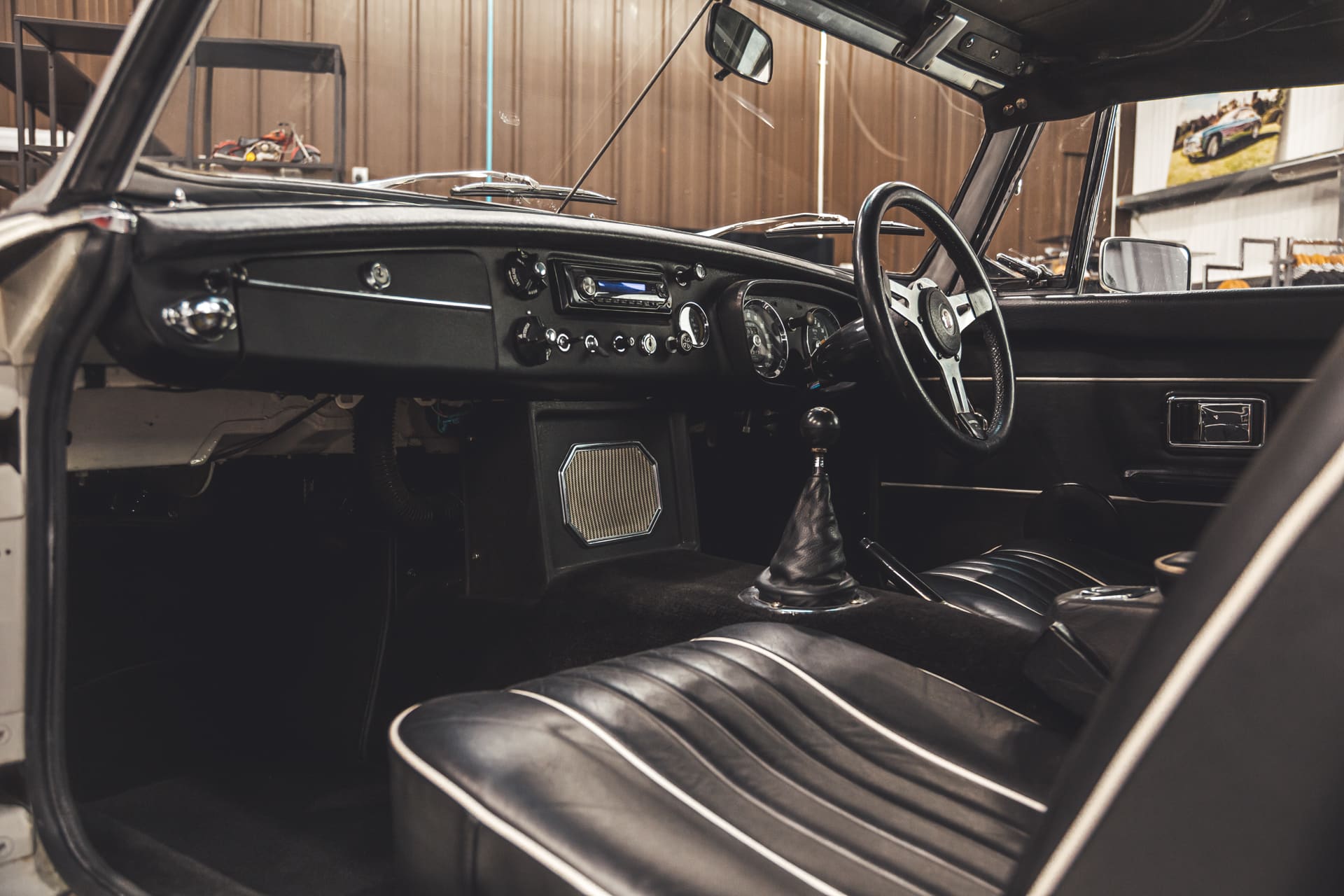 030124 1970 MGB Roadster Photoshoot 31 1