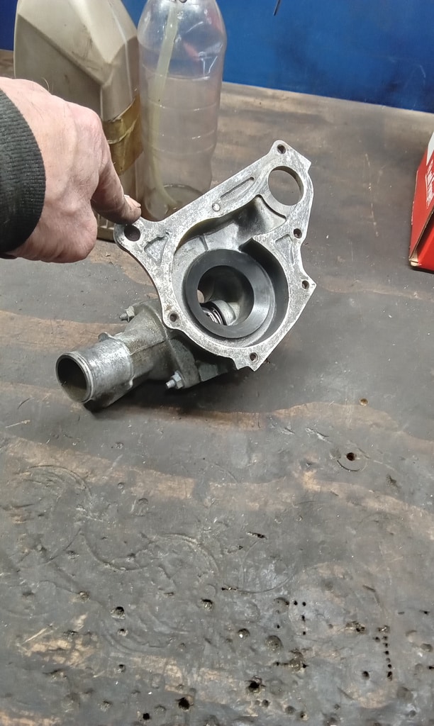 04012024 1992 Toyota MR2 reassembly 13 1