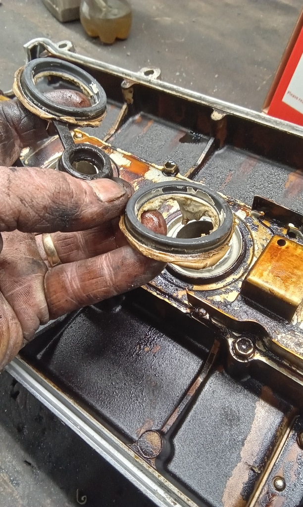 04012024 1992 Toyota MR2 reassembly 18 1