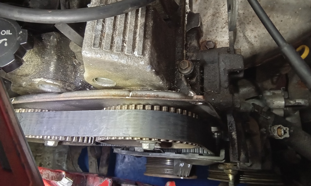 04012024 1992 Toyota MR2 reassembly 4 1