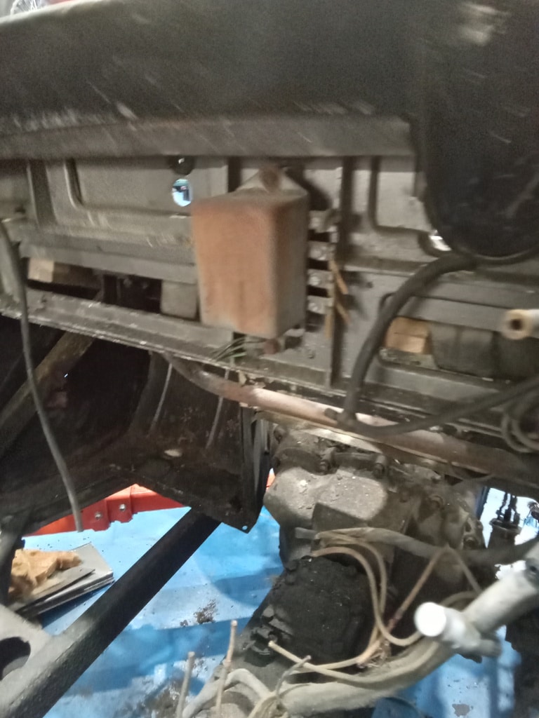 08012024 1955 Aston Martin DB2 4 Drophead Coupe past repairs and suspension 25 1