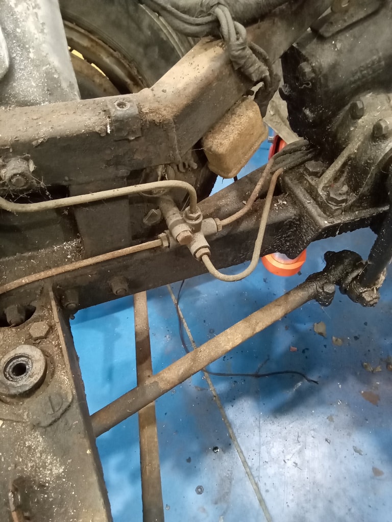 08012024 1955 Aston Martin DB2 4 Drophead Coupe past repairs and suspension 28 1