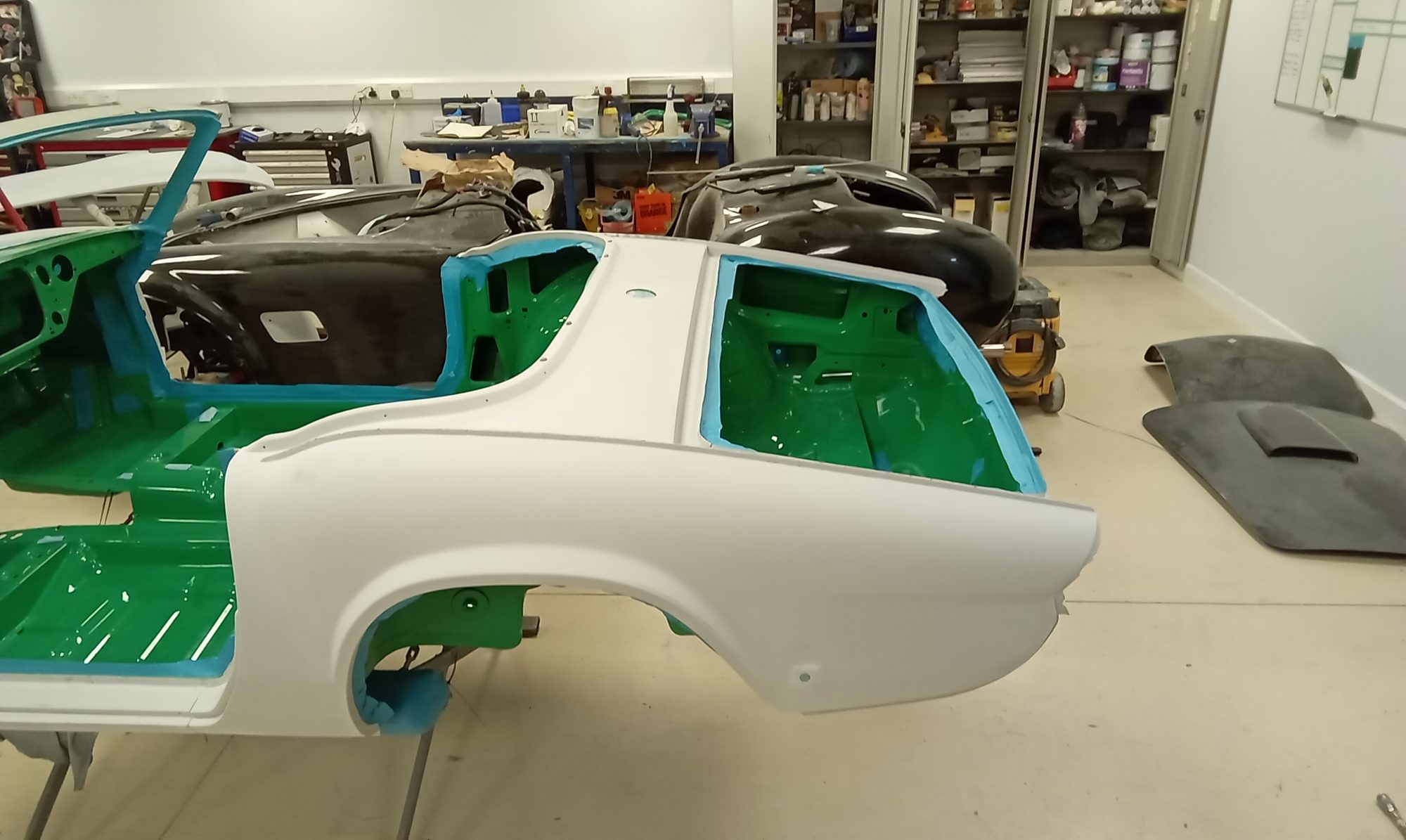 08012024 1976 Triumph Spitfire masking up 7