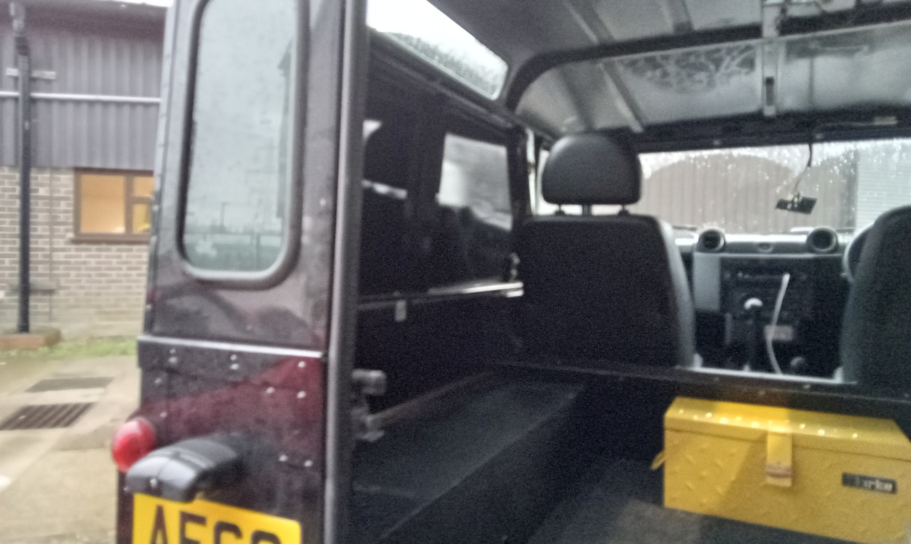 08012024 2010 Land Rover Defender interior panels removal1 1