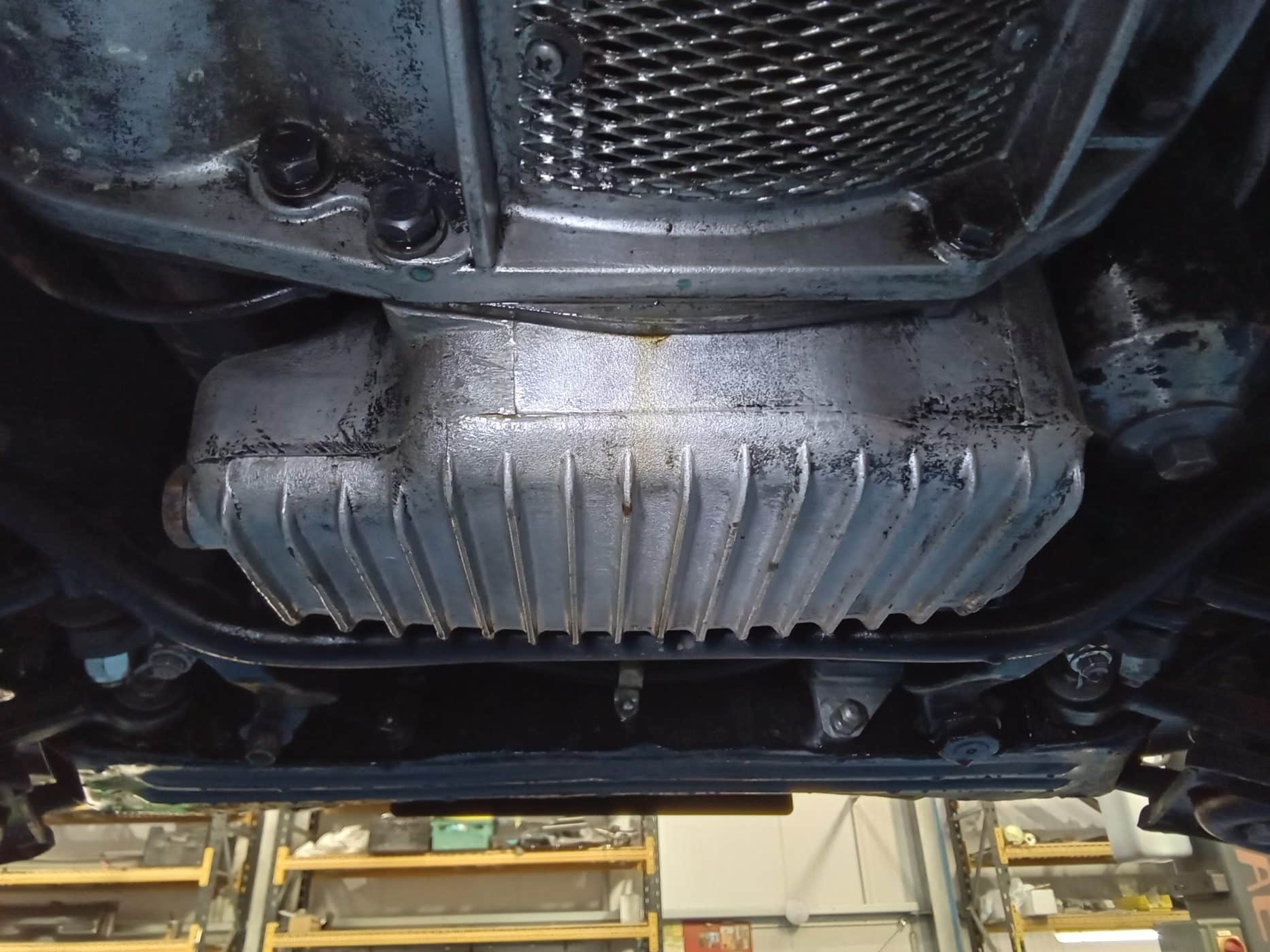 110124 1964 Damiler 250 V8 Leak Investigation 4 1