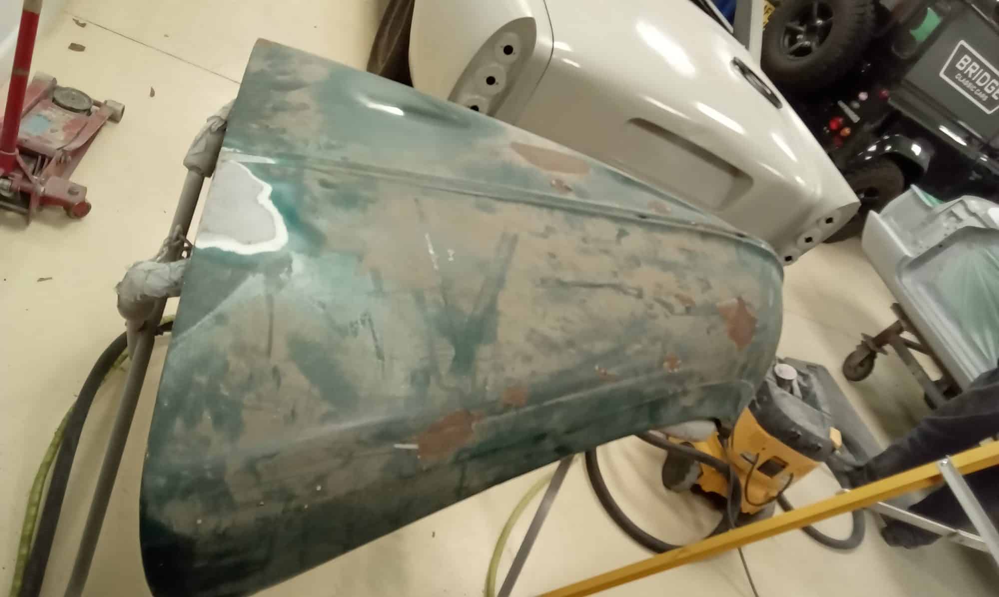15012024 1951 Austin Devon Pickup sanding bonnet 3 1