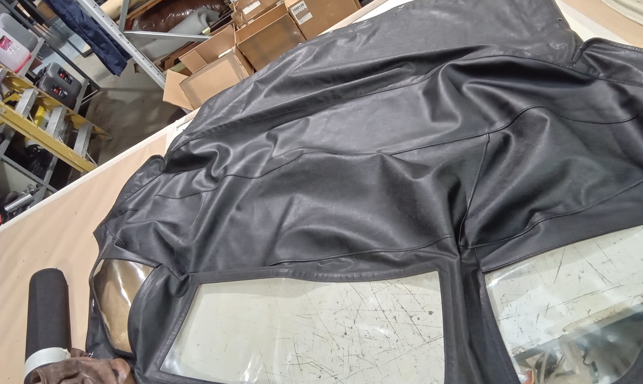 31012024 1972 Morgan 4.4 new roof panel 2 1