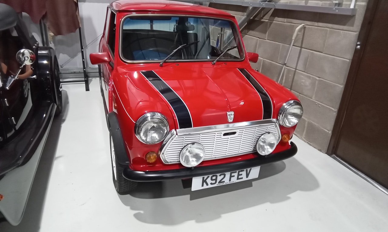 31012024 1992 Rover Italian Job Mini first inspection 1 1