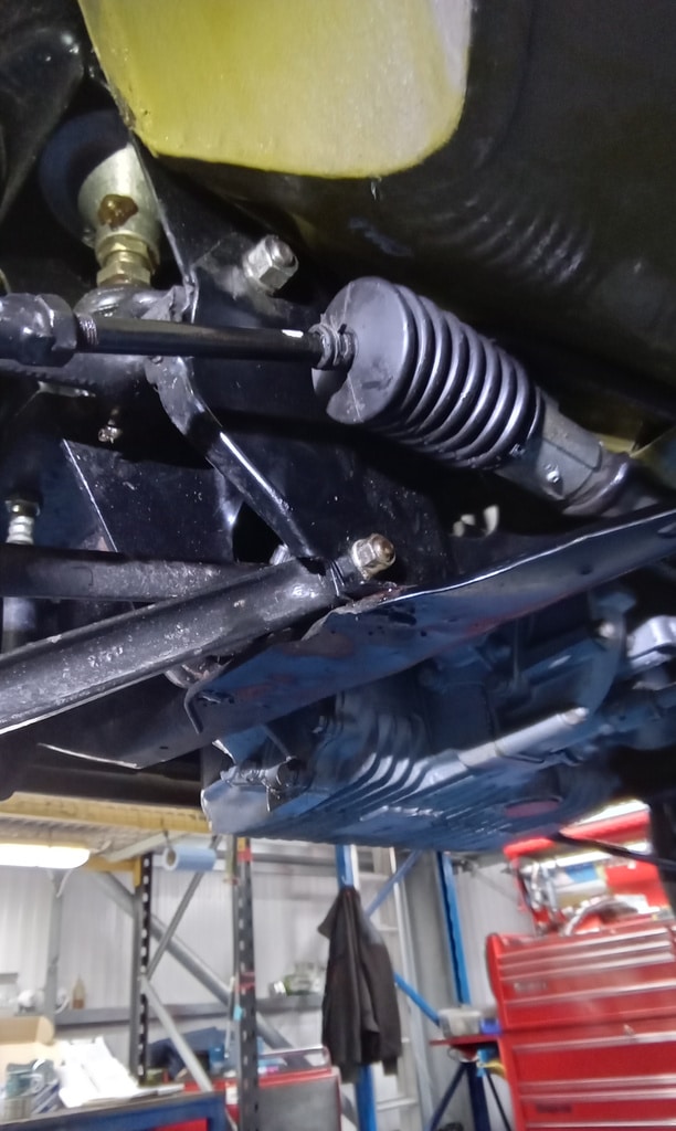 07022024 1976 Leyland Mini Clubman 1100 inspection and repairs 2 1