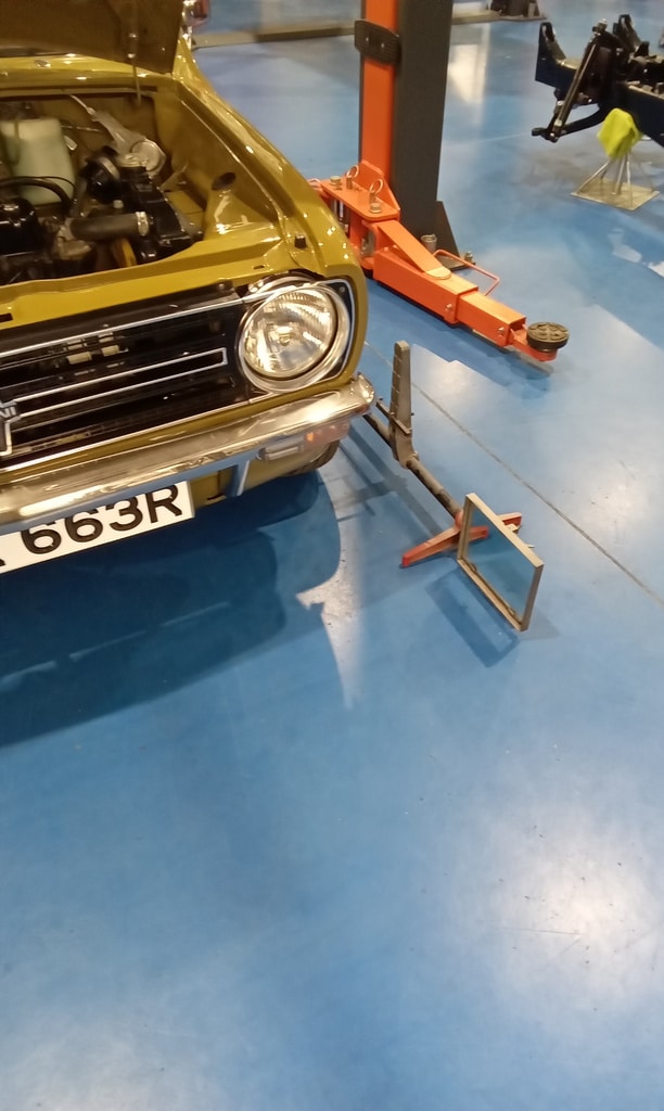 07022024 1976 Leyland Mini Clubman 1100 inspection and repairs 5 1