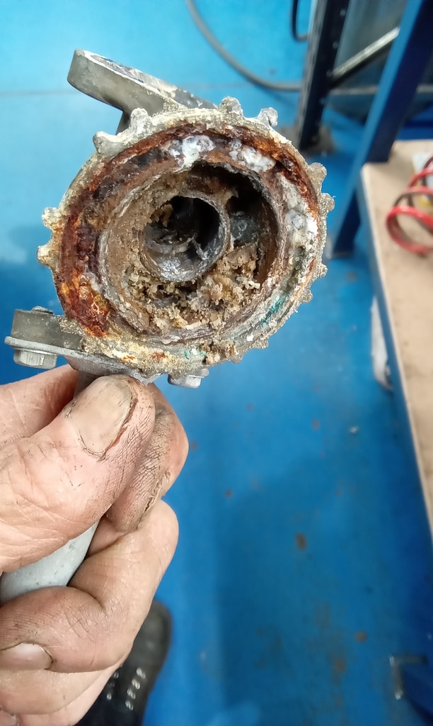 11032024 1964 Ford Zephyr 4 repairs 14 1