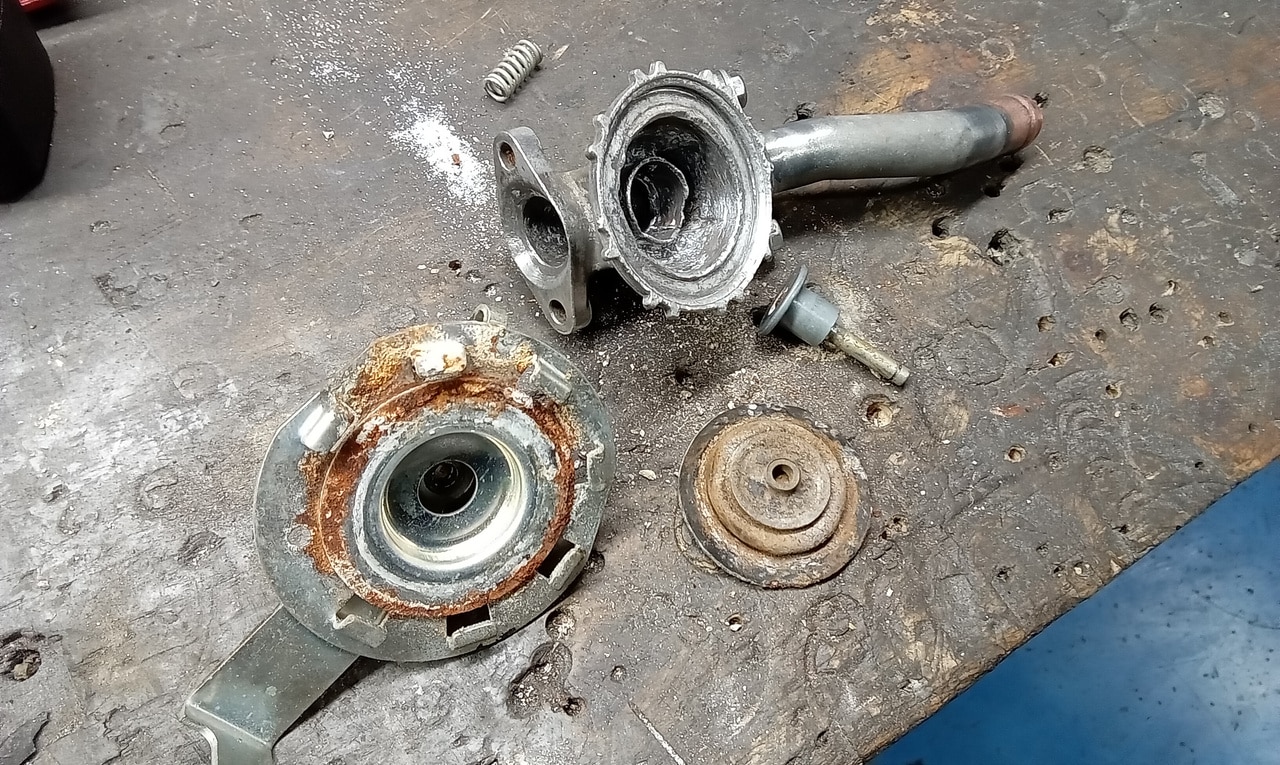 11032024 1964 Ford Zephyr 4 repairs 3 1