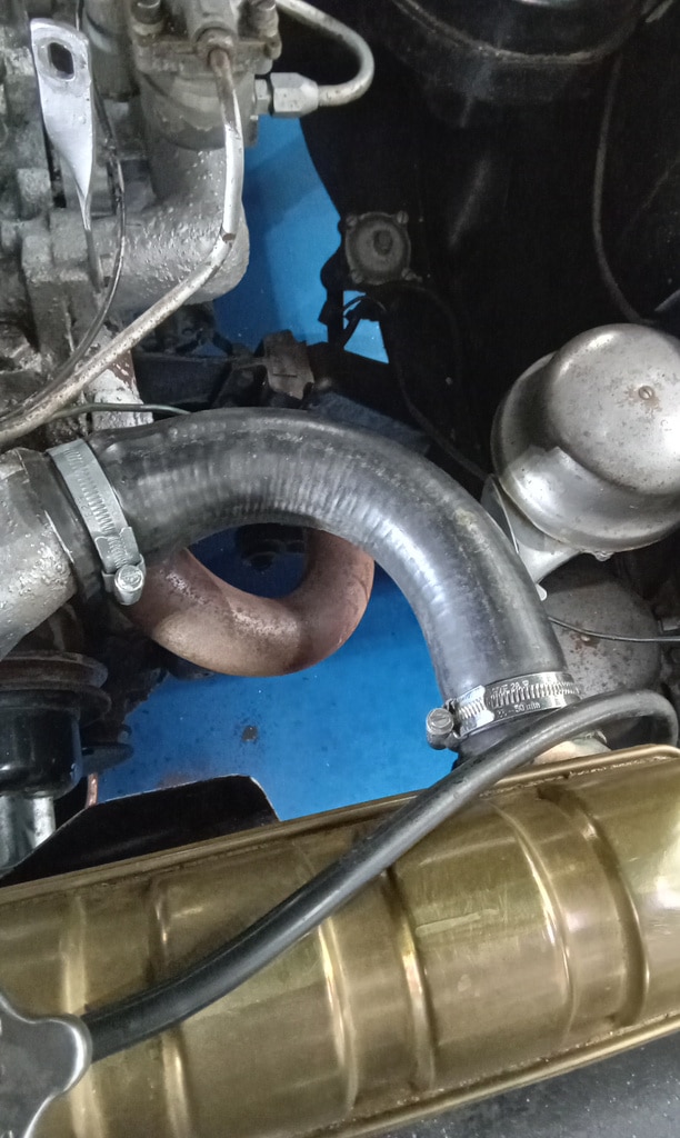 11032024 1964 Ford Zephyr 4 repairs 76 1