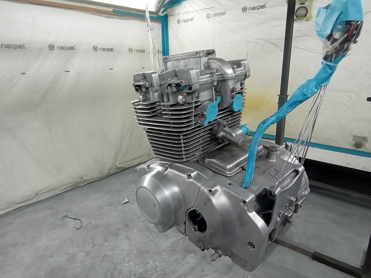 14032024 1984 Suzuki GSX400T engine paint 6 1