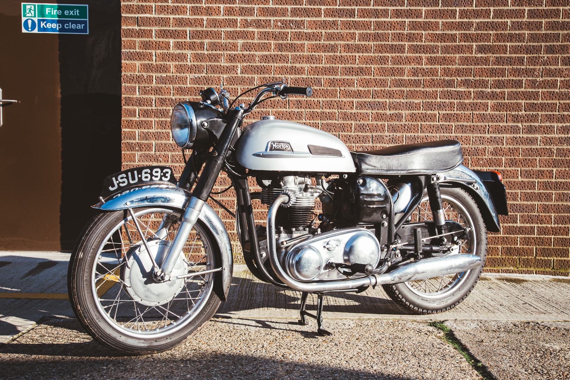 1962 Norton 650SS Arrival PHotos 1