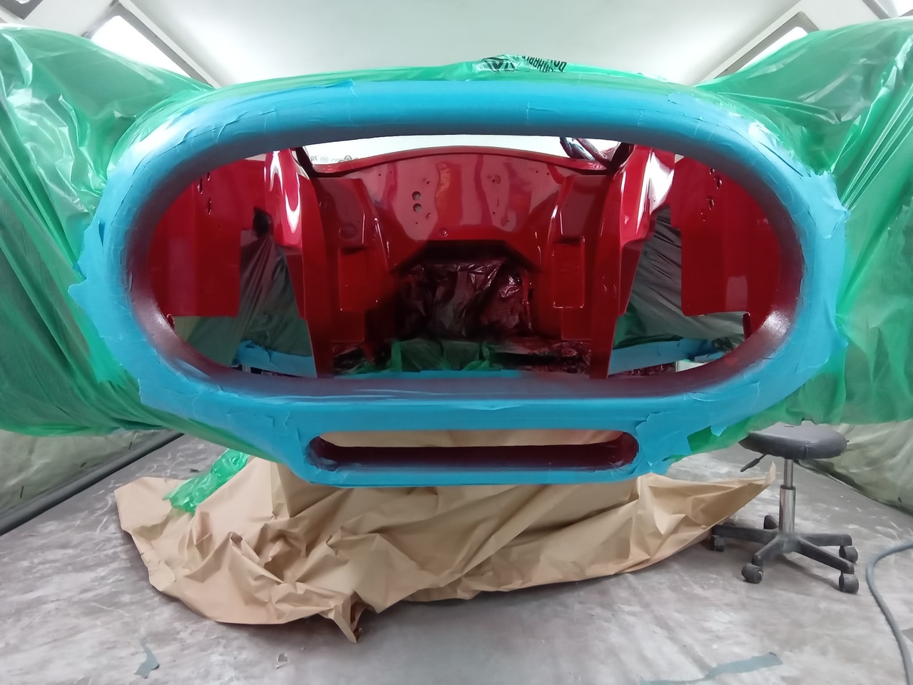11042024 1975 AC Cobra Replica engine bay paint and chassis 25 1