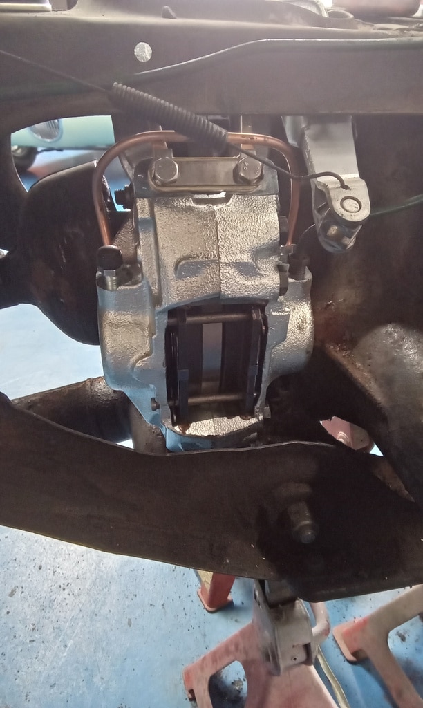 11042024 1991 Jaguar XJS Le Mans brakes and rear axle 2 1