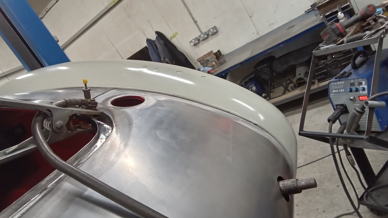 020524 1960 MGA Rear Valance and RH Wing Repairs 1