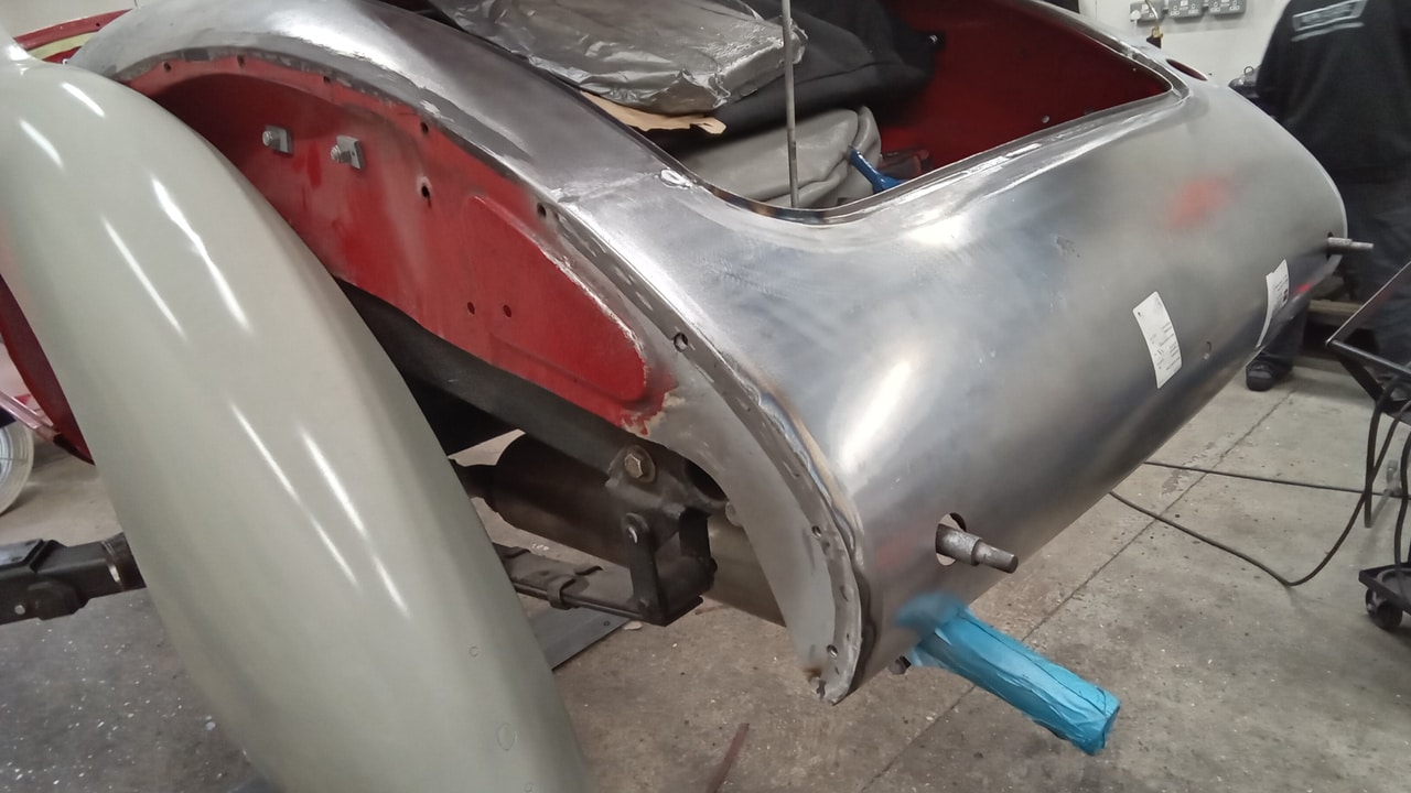 020524 1960 MGA Rear Valance and RH Wing Repairs 3 1 1