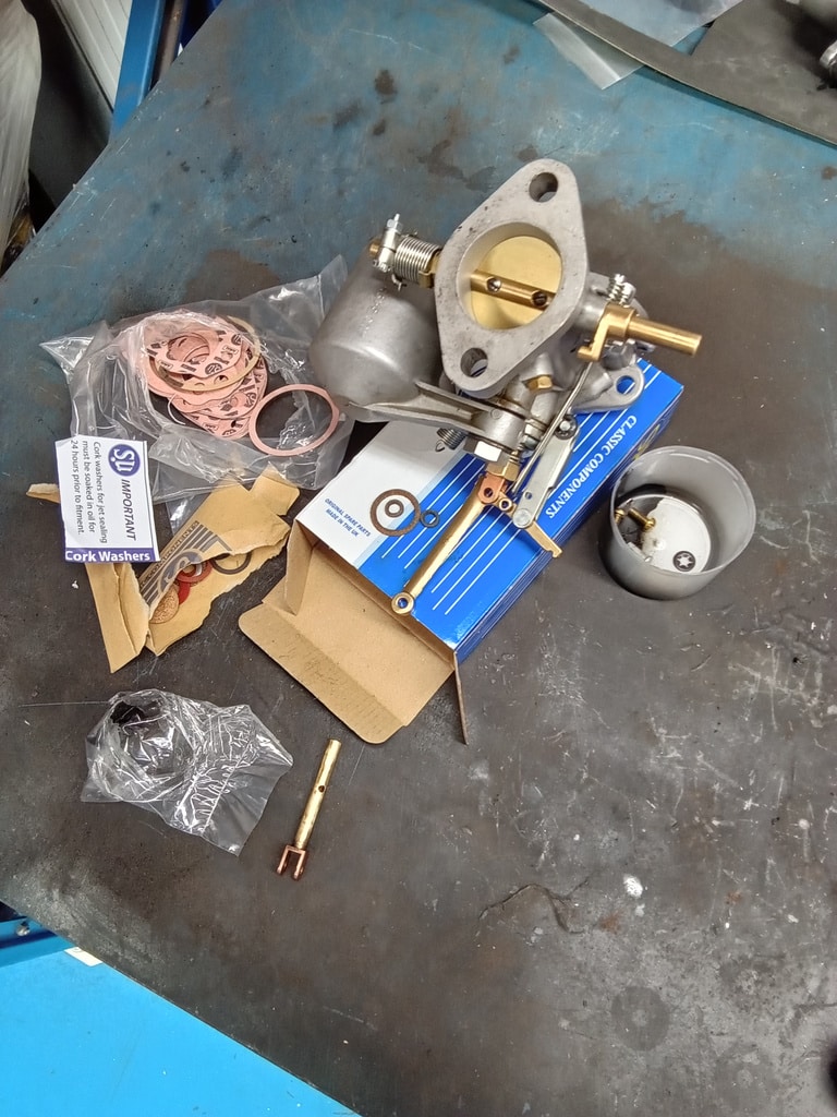 160524 1955 MG TF Caburettor Strip and Set Up 2 1