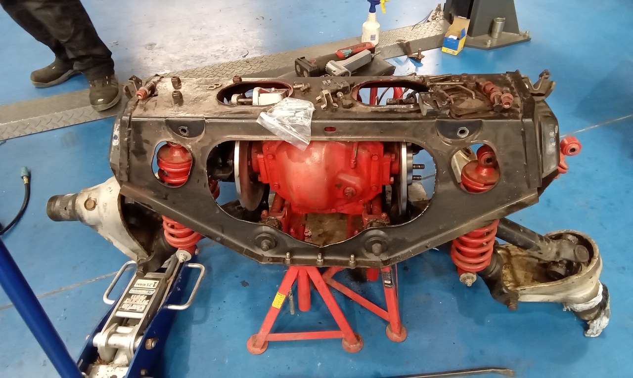 17052024 1962 Jaguar EType rear axle 15 1