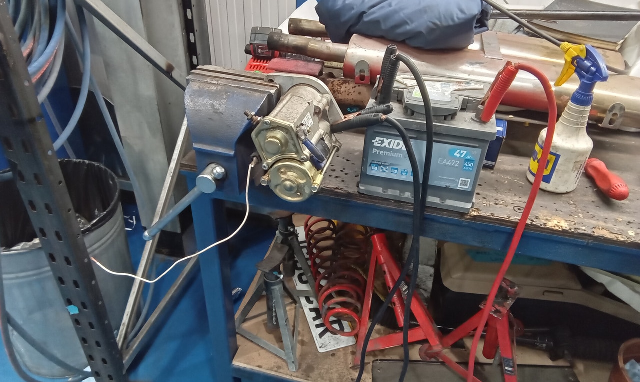 300524 1972 MGB Roadster Inspection and Repairs 4 1