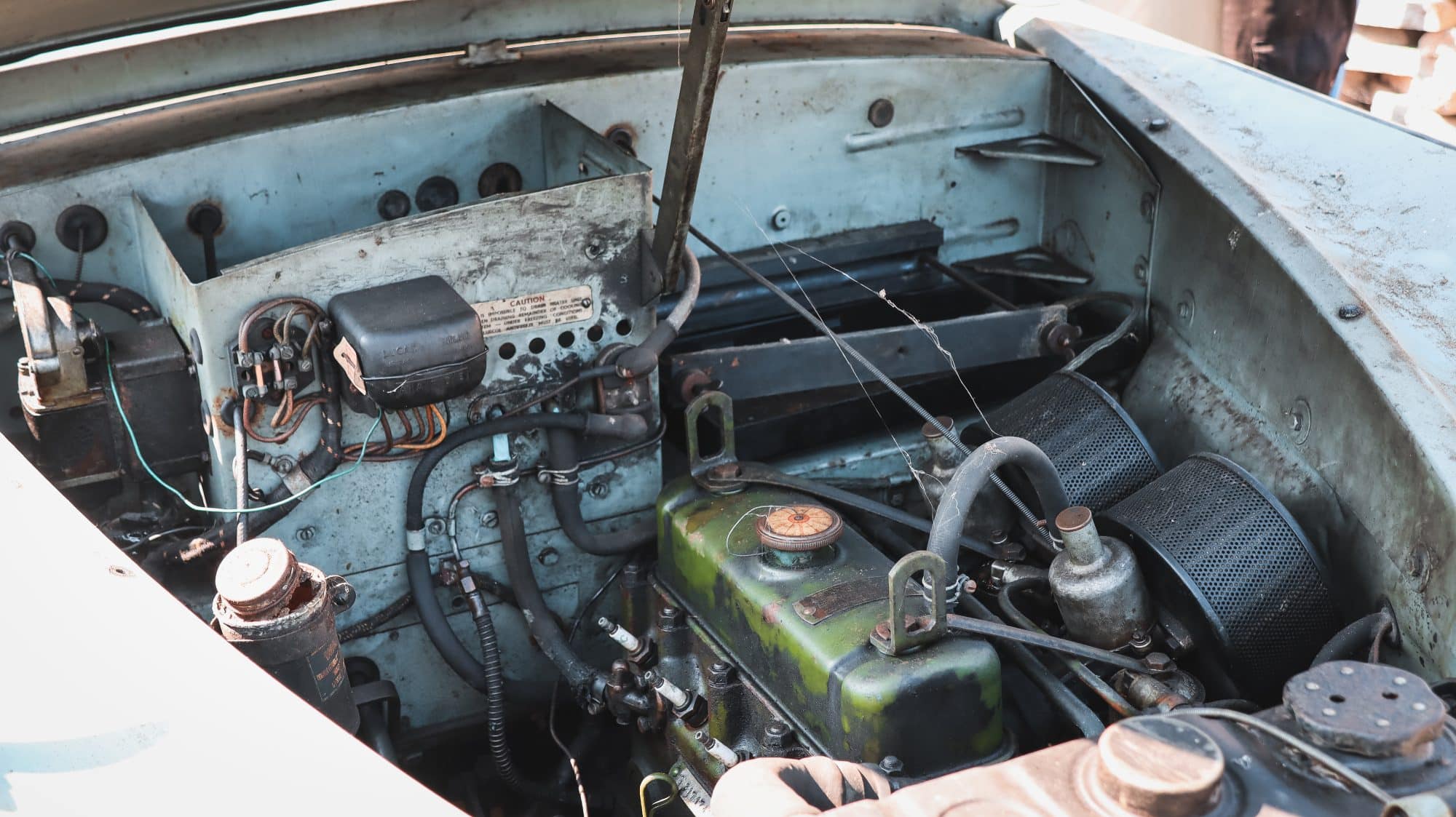 Austin A40 Barn Find and Arrival 15 1