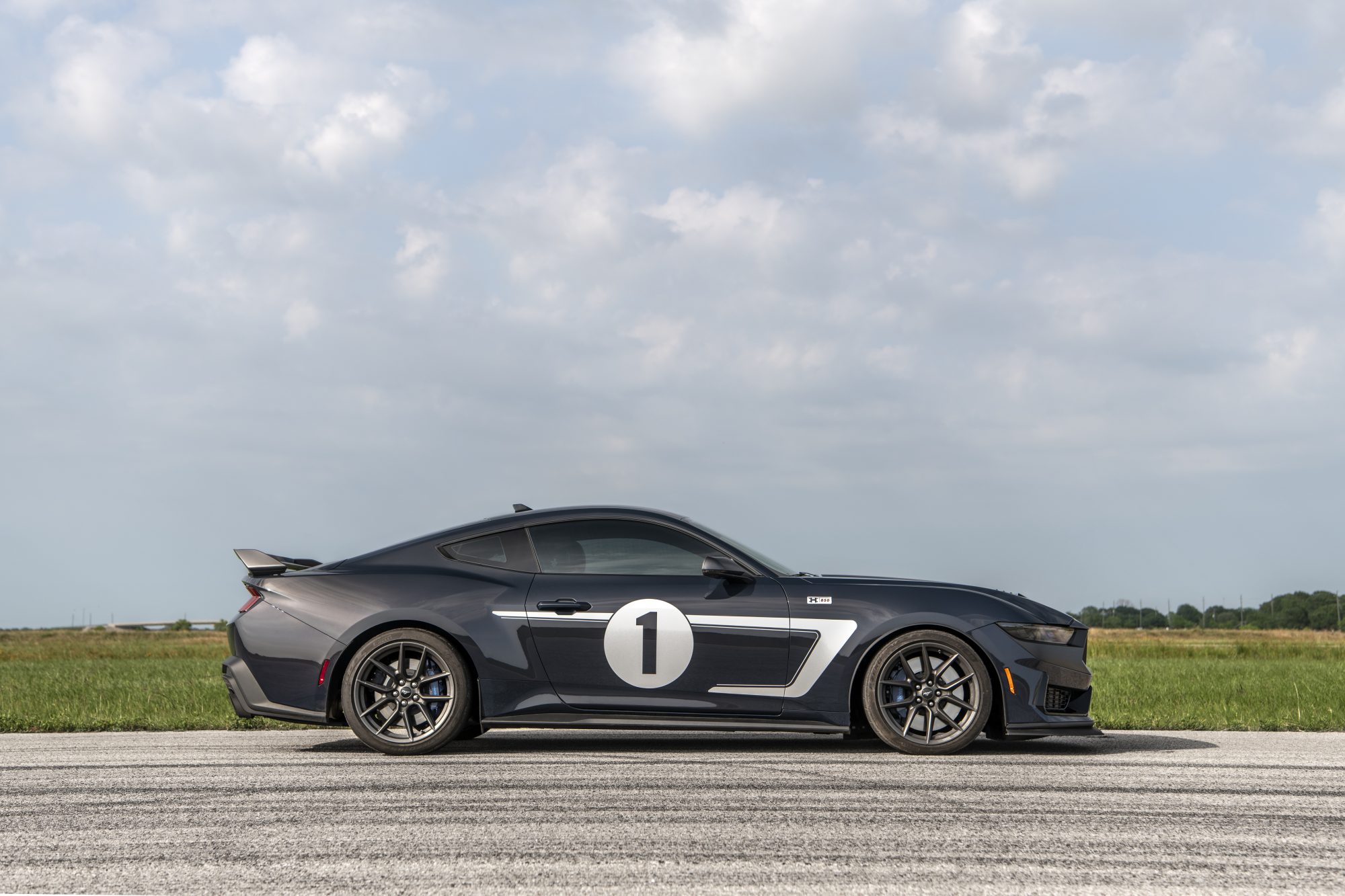 hennessey H850 ford dark horse 02 1