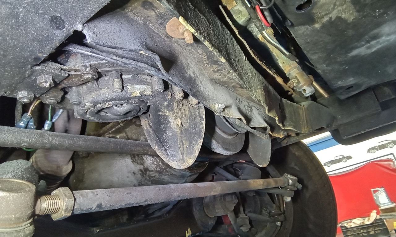 1954 Daimler Conquest Brakes Overhaul 14 1