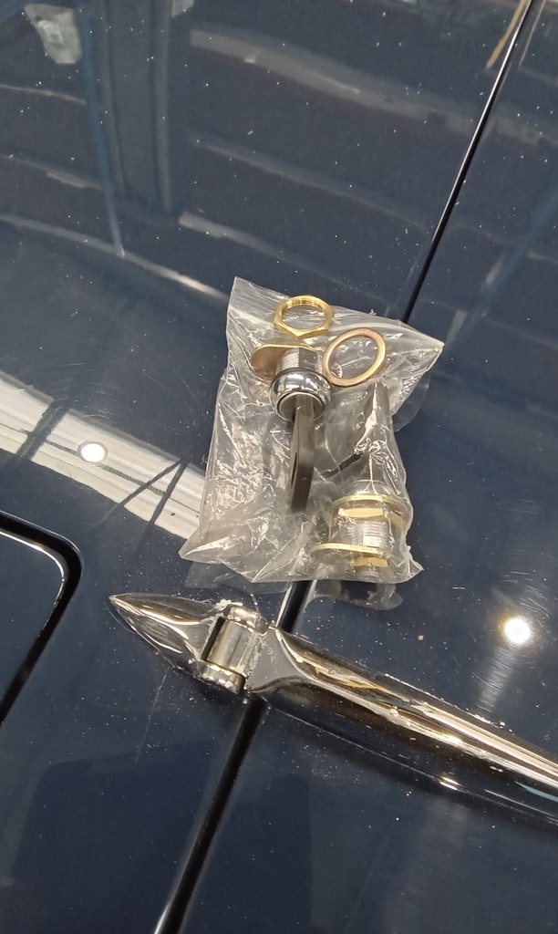 1954 Daimler Conquest Fuel Cap and Cooling Fan 06 1