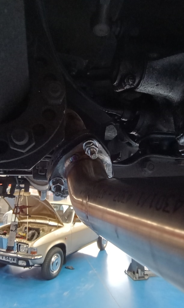 1954 Daimler Conquest Fuel Pipe and Filter 09 1